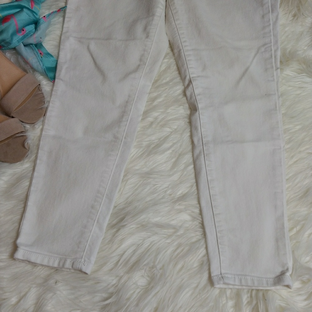Jeans - Picture 2 of 5